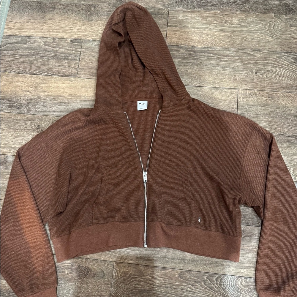tna cropped boxy loose waffle hoodie